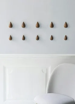 Dropit Hooks Small 2 pcs, Walnut