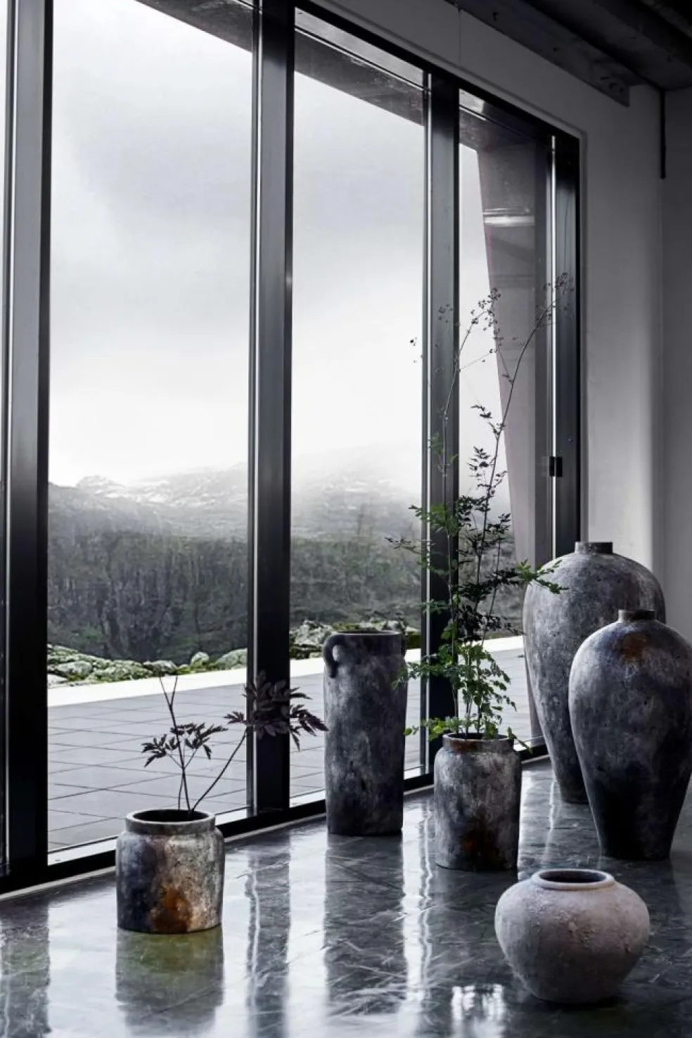 Echo 40 Decorative Pot 40x26 cm