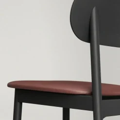 Elephant Chair, Black / Black Leather