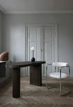 FF Cantilever Chair, Black Leather / Black