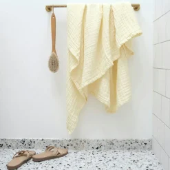 FINE Bath Towel, Pale Yellow