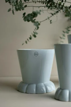 FLORA Pot light blue Pot