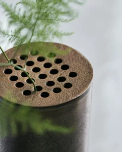 Flow Vase 18xØ9, Browned brass