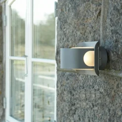 Gekko Wall Outdoor Lighting, Graphite