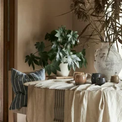 Goya Candle Holder S, White