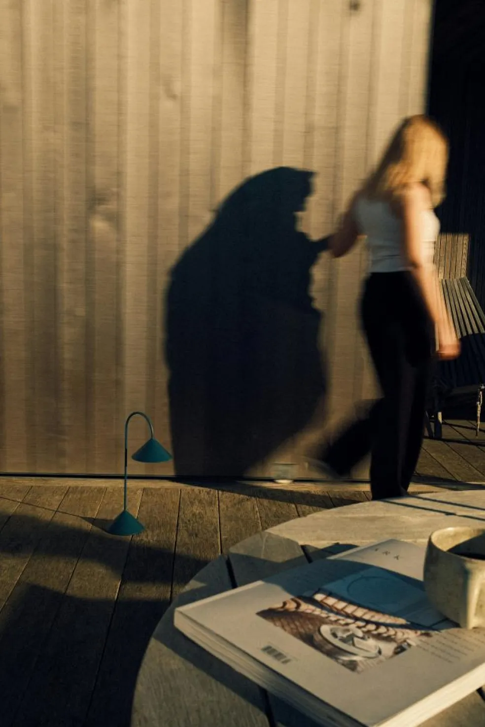 Grasp Table Lamp Portable 47 cm, Matt White