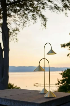 Grasp Table Lamp Portable 47 cm, Matt White