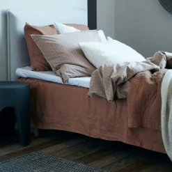 Gunhild Bed Skirt, Rock