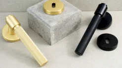 Helix Door Handle 200, Black