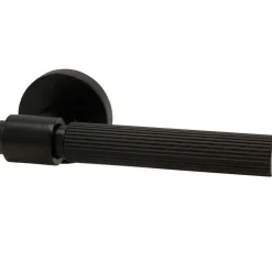Helix Stripe 200 Door Handle With Keyhole, Matte Black