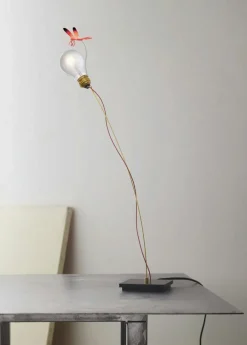 I Ricchi Poveri Bzzzz Table Lamp, Red