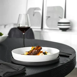 Iconic La Boule Serving Set 7 Pieces, White