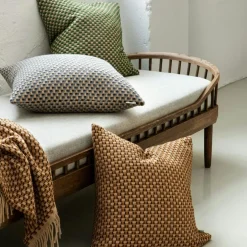 Isak Cushion 60x60 cm, Chestnut