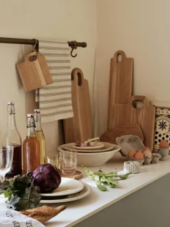 Karl Tea Towel 50x70 cm, Black