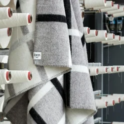 Knut Throw 135x200 cm, Lime