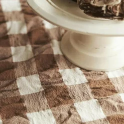 Kullavik Table Cloth Ø170 cm, Rust Red