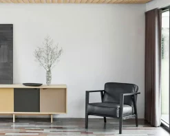 LC1 Lounge Chair, Black Lacquered Oak/Black