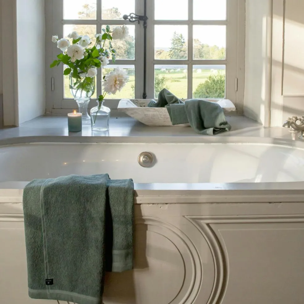 Lina Bath Towel 70x140 cm 140x70 cm, Jade