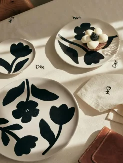 Mai Tablecloth White, 160x200 cm