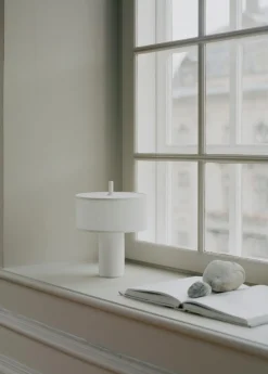 Margin Table Lamp Portable, Beige