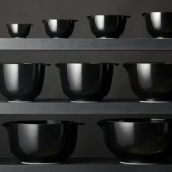 Margrethe Bowls 0,25 & 0,75 & 3 L, Beetroot