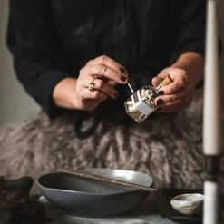 Matchbox Small, Black