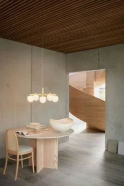 MEMOIR 120 V Chandelier, Black