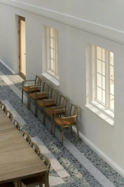 Merkur Armchair, Black Oak / Black Leather