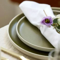 North Lunch Plate 21 cm, Matte White/Matte Moss