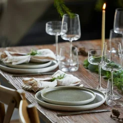 North Lunch Plate 21 cm, Matte White/Matte Moss