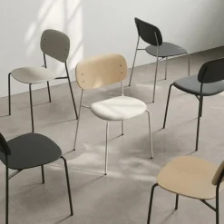 Note Chair, Oak / Beige Bouclé / White