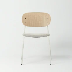 Note Chair, Oak / Beige Bouclé / White