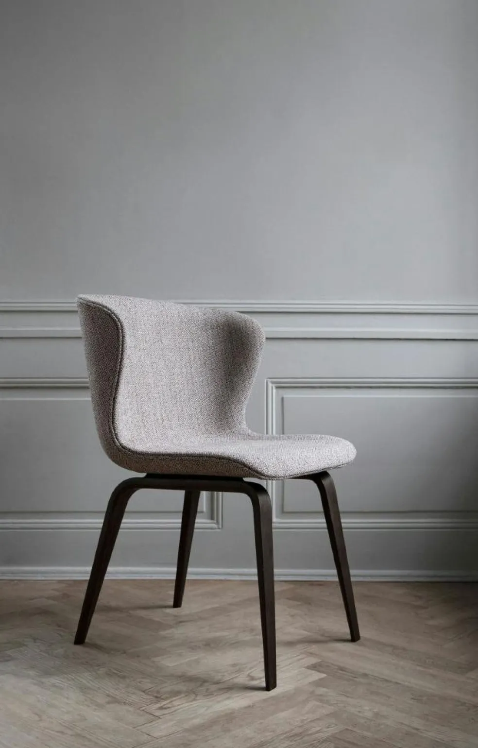 Pipe Chair, Brown Savanna / Smoked Wood