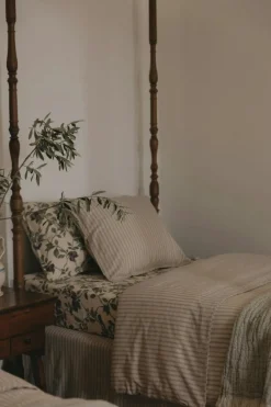 Plum Muslin Pillowcase, 50x60 cm