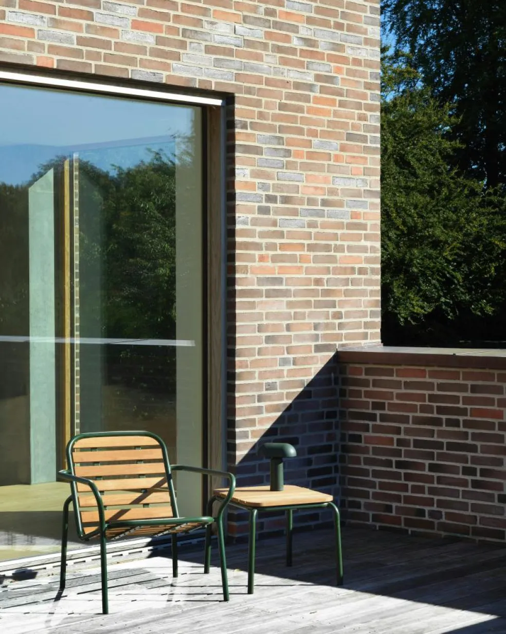 Porta Table Lamp Portable, Bright Red