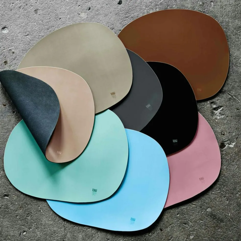 Raw Organic Table Mat 35x41 cm, Black