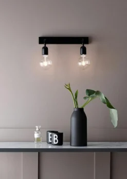 Regal 2 Wall Lamp, Matte Black