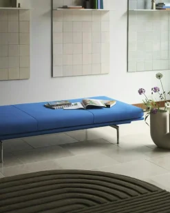 Relevo Wool Rug Off-white, 170x240 cm