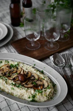 Serving Dish Oval 25x42 cm, Vanilla