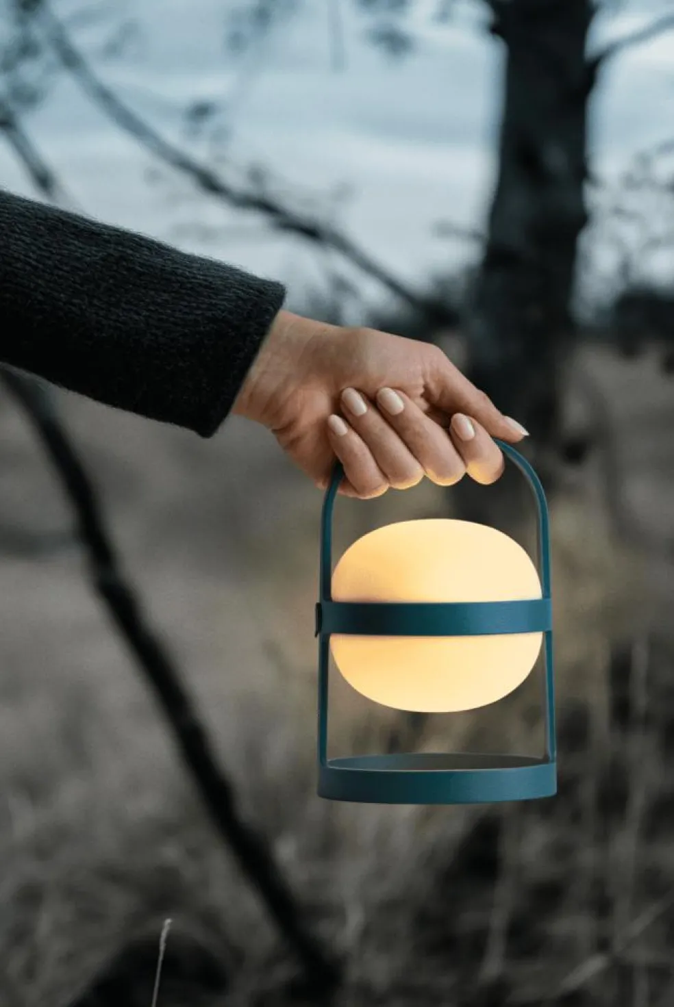 Soft Spot Solar Circular Lamp Portable 25 cm, Blue