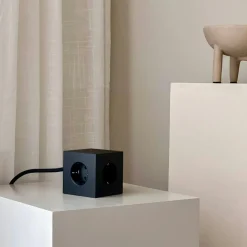 Square 1 Extension Cord With USB-C / Magnet 1,8 m, Stockholm Black