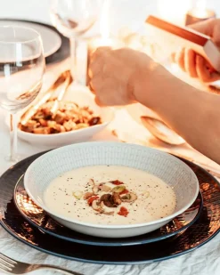 Swedish Grace Deep Plate 25 cm, Snow (White)