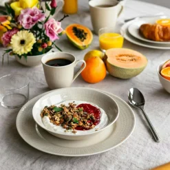 Swedish Grace Deep Plate 19 cm, Snow (White)