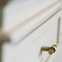 T Helix Stripe Knob, Stainless look