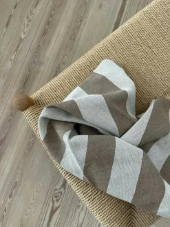 Tea Towel 2-pack, Brown Plaid