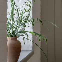 Terracina Urn, Large