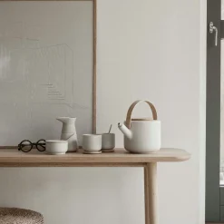 Theo Teapot 1,25 L, Black