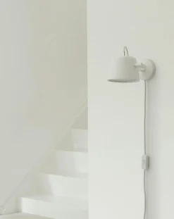 Tub Wall Lamp, White