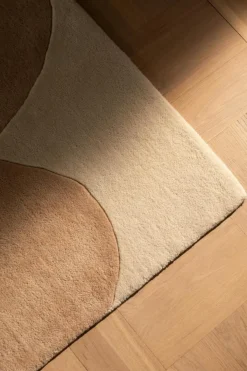 Tulip Wool Rug 180x270 cm, Beige