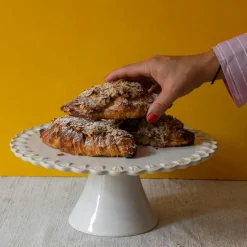 Tulipa Cake Plate 30 cm, White